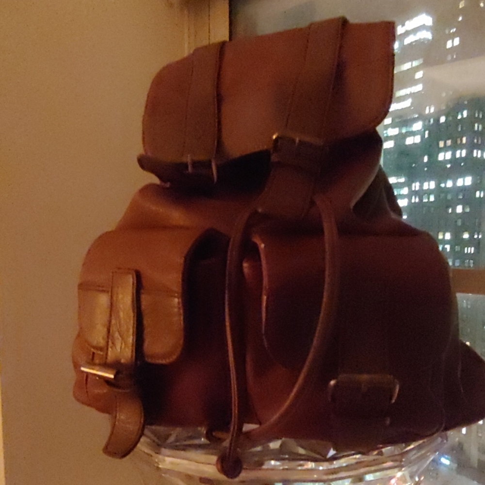 Large Leather Backpack - image 2